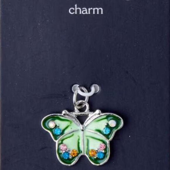 Hildie & Jo Crystal RhinestoneButterfly Pendant Silverplated Chain Necklace 18" - Picture 2 of 4